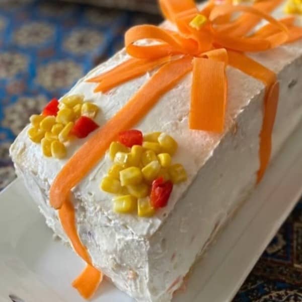 طرز تهیه کیک مرغ خوشمزه و مجلسی با نکات کامل