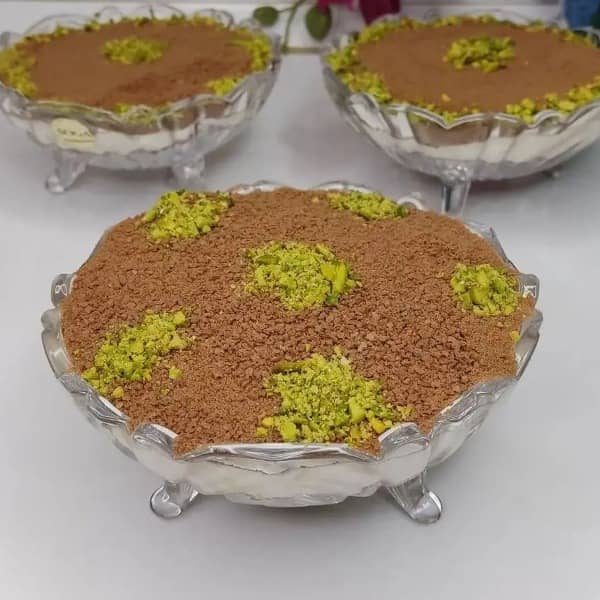 طرز تهیه دسر موزی خوشمزه و مجلسی با نکات کامل
