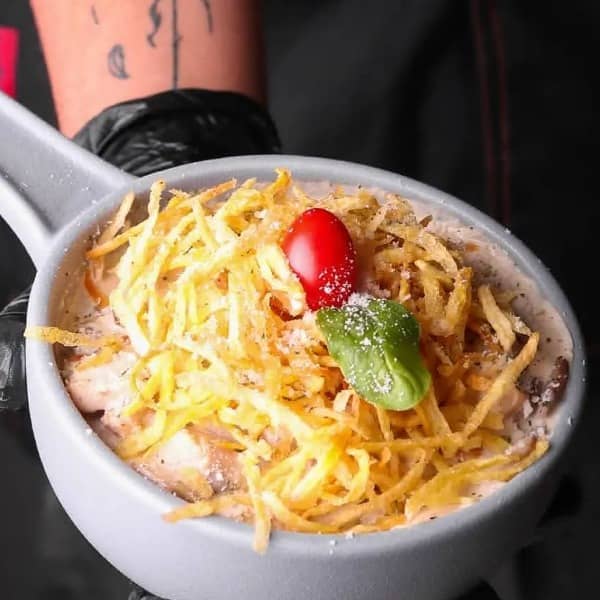 طرز تهیه بیف استراگانف خوشمزه و مجلسی با نکات کامل