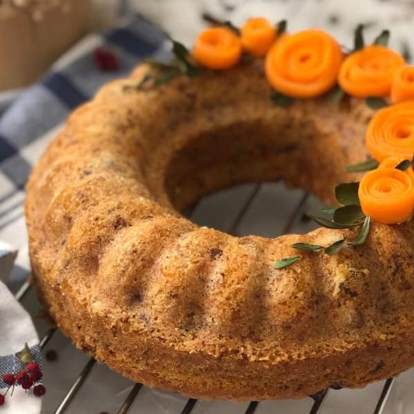 طرز تهیه کیک هویج و گردوی خوشمزه و مجلسی با نکات