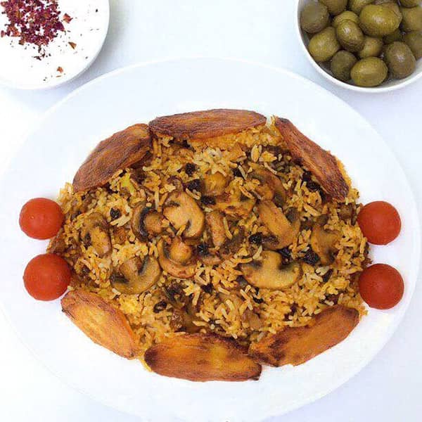 طرز تهیه قارچ پلو با گوشت خوشمزه با نکات کامل
