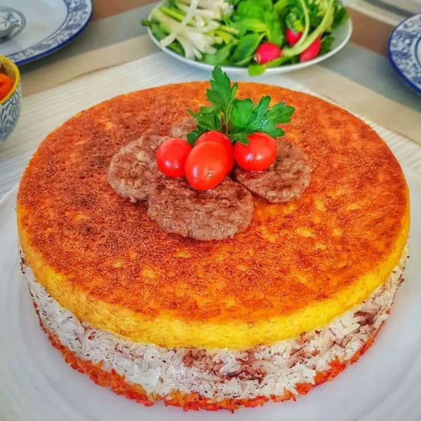 طرز تهیه سماق پلو با گوشت قلقلی خوشمزه و مجلسی