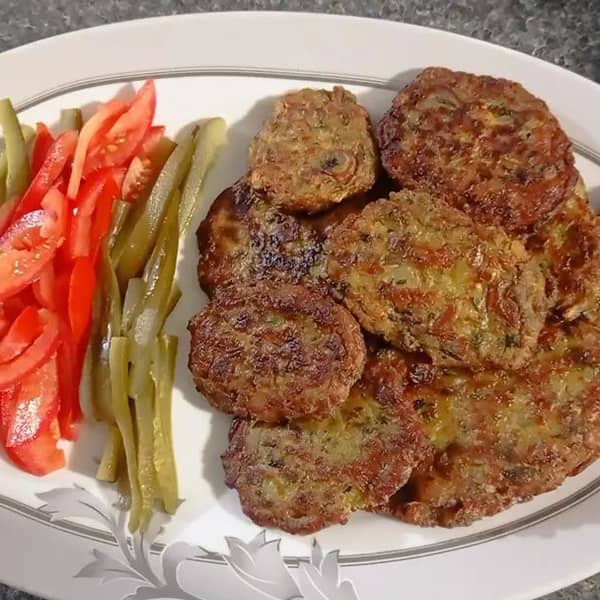 طرز تهیه کوکوی قارچ خوشمزه و مجلسی به روش رستورانی