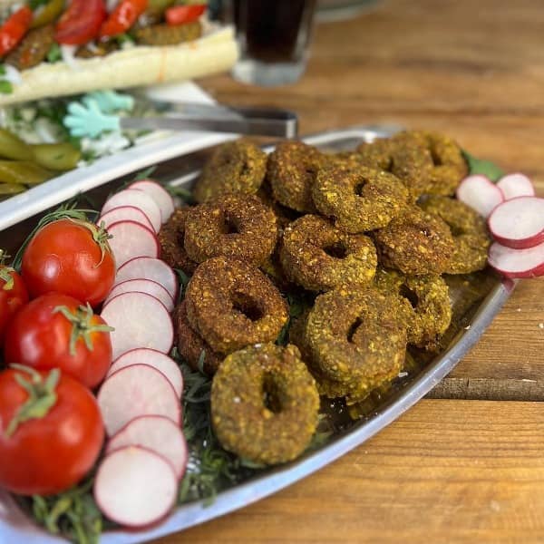 طرز تهیه فلافل گوشت چرخ کرده خوشمزه و مخصوص با نکات کامل