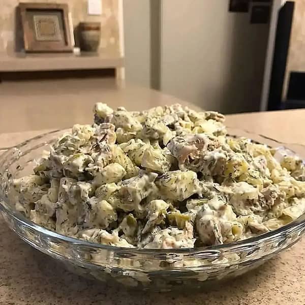 طرز تهیه سالاد تن ماهی خوشمزه و مجلسی با نکات کامل