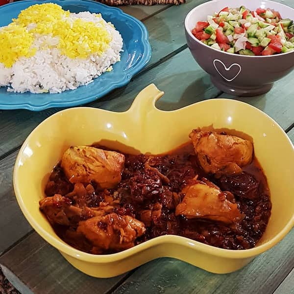 طرز تهیه خورش زرشک آلو؛ یه بار درست کنی عاشقش میشی!