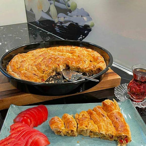 طرز تهیه بورک هویج مجلسی؛ با این پیش غذا کلاس آشپزیتو ببر بالاتر!