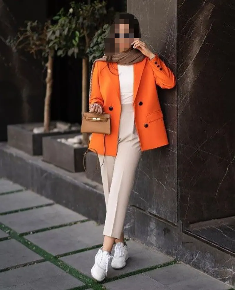 مدل لباس زنانه بیرونی کلاسیک و اسپرت