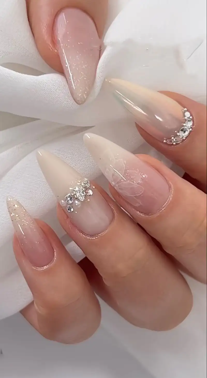 آمبره ناخن عروس