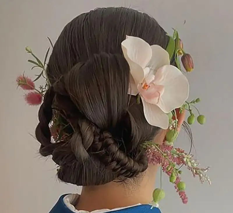 دیزاین ساده مو با گل