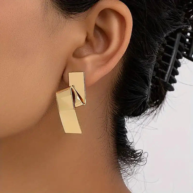 گوشواره طلا مدرن