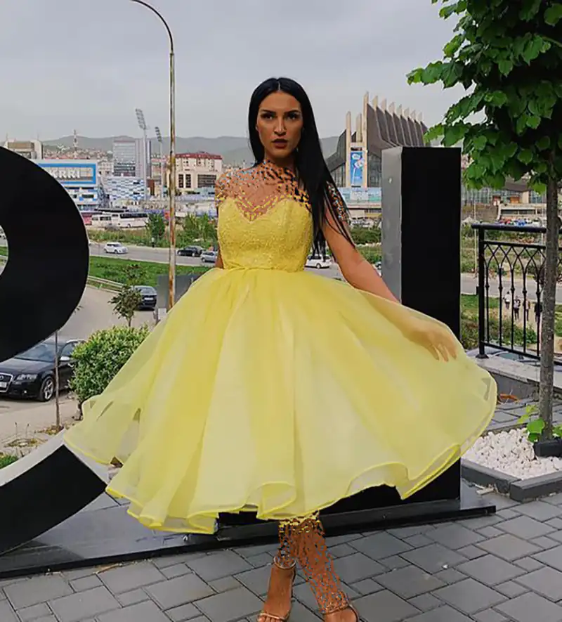 لباس مجلسی زرد کوتاه