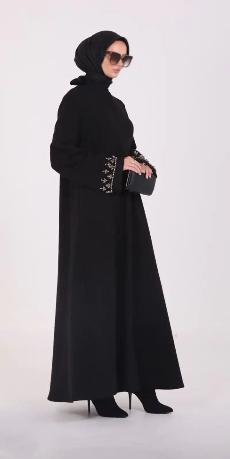 مانتو زنانه آستین کلوش مشکی