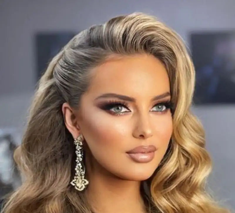 میکاپ عروس ساده