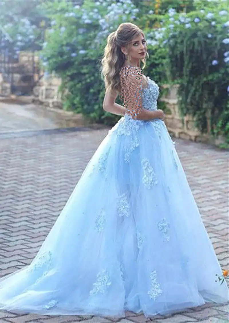 مدل لباس عروس آبی