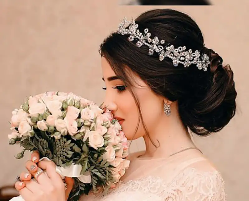 مدل شینیون با موی مشکی