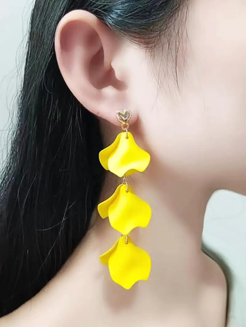 گوشواره آویز گل