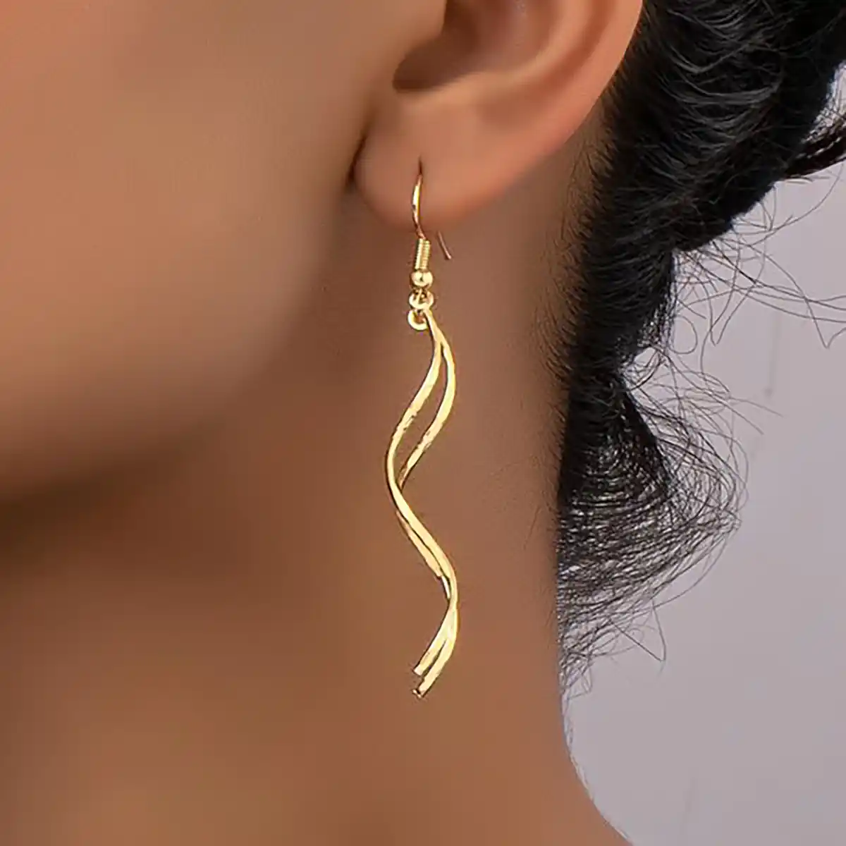 گوشواره طلا آویز مدرن