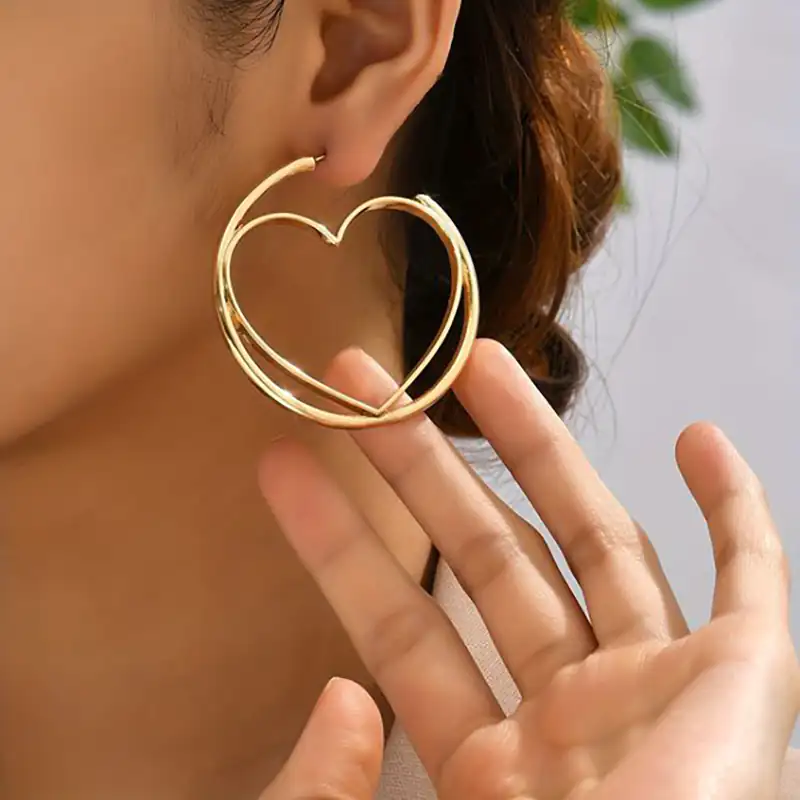 گوشواه طلا قلبی بزرگ