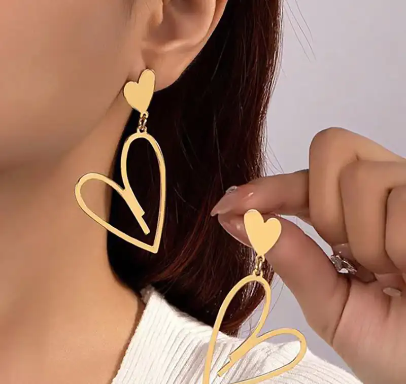 گوشواه طلا قلبی بزرگ