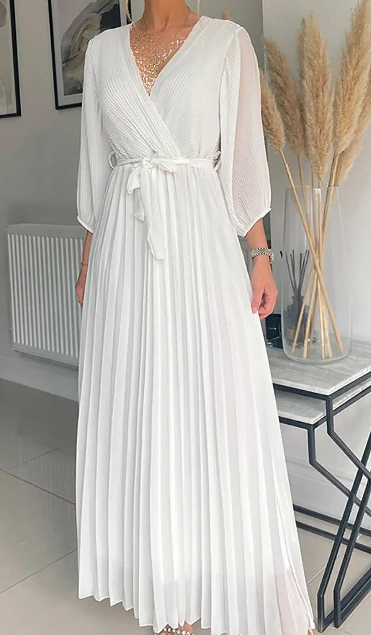 ماکسی سفید پلیسه زنانه زیبا