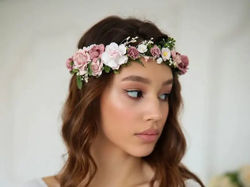 مدل موی نامزدی با حلقه گل