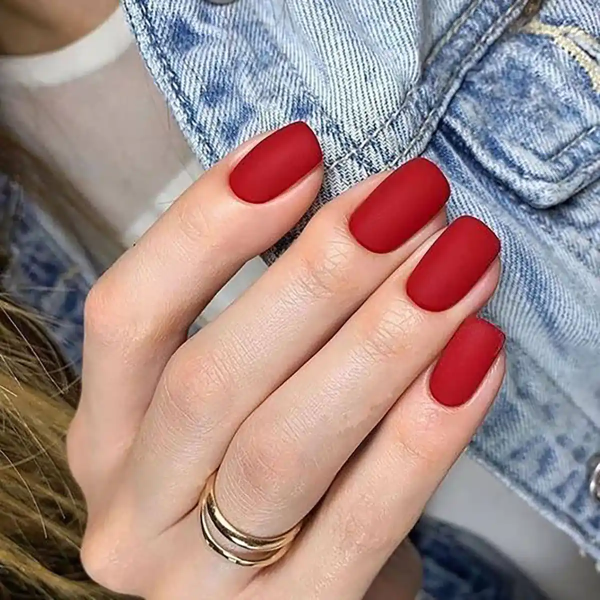 ناخن با رنگهای مات