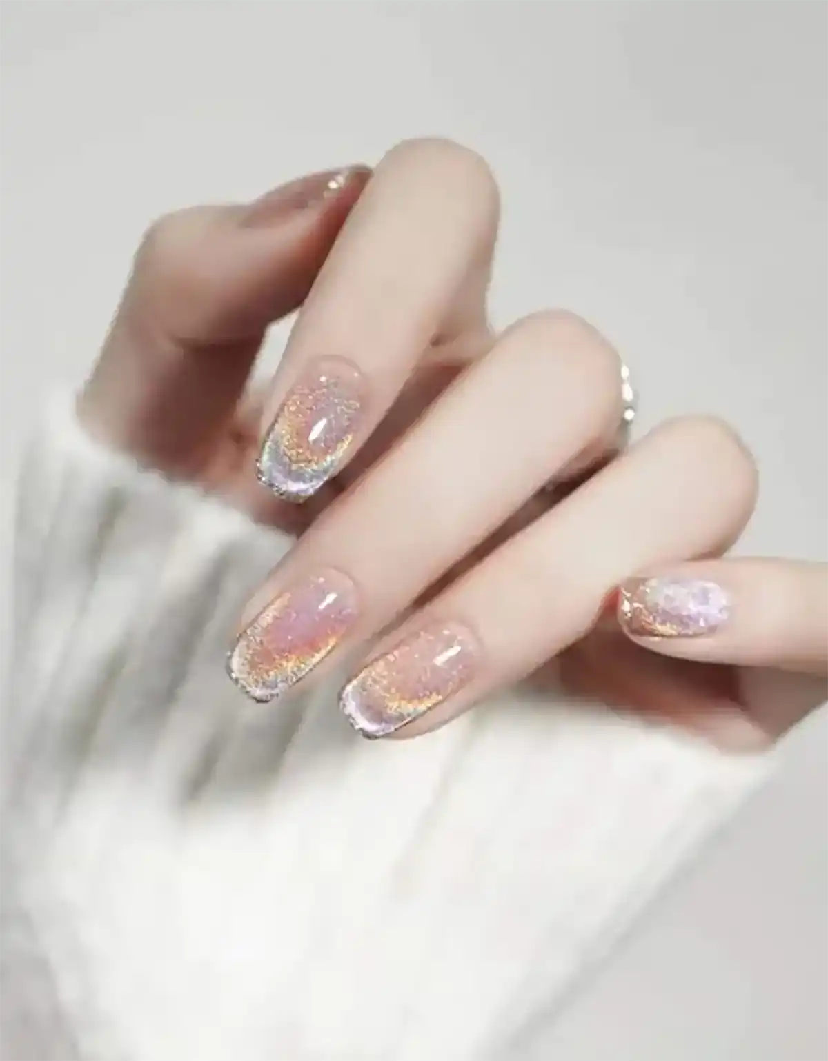 ناخن طرح مگنتی