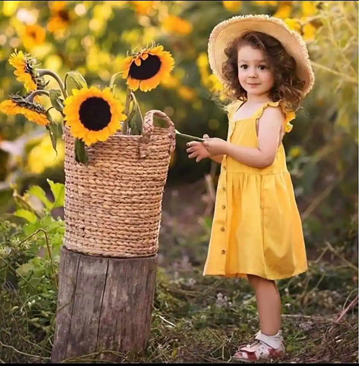 پیراهن بچگانه زرد شیک