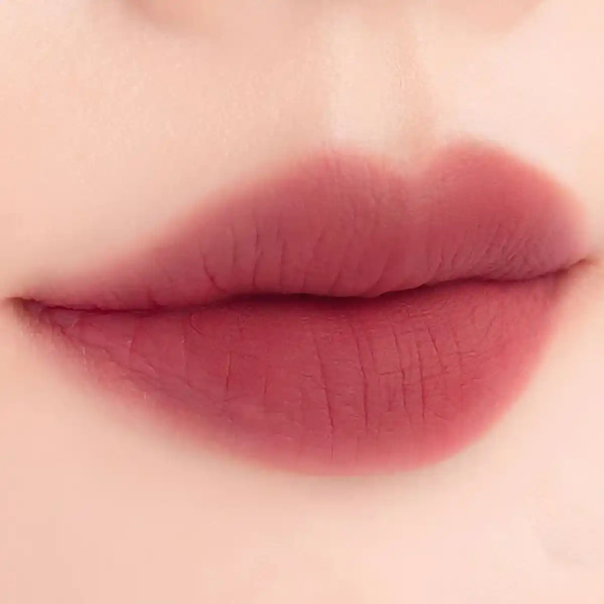 رنگ رژ لب مایع مات