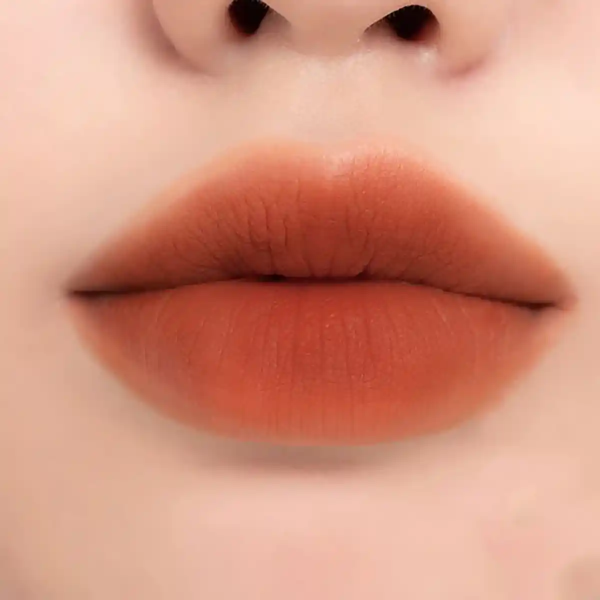 رنگ رژ لب مایع مات
