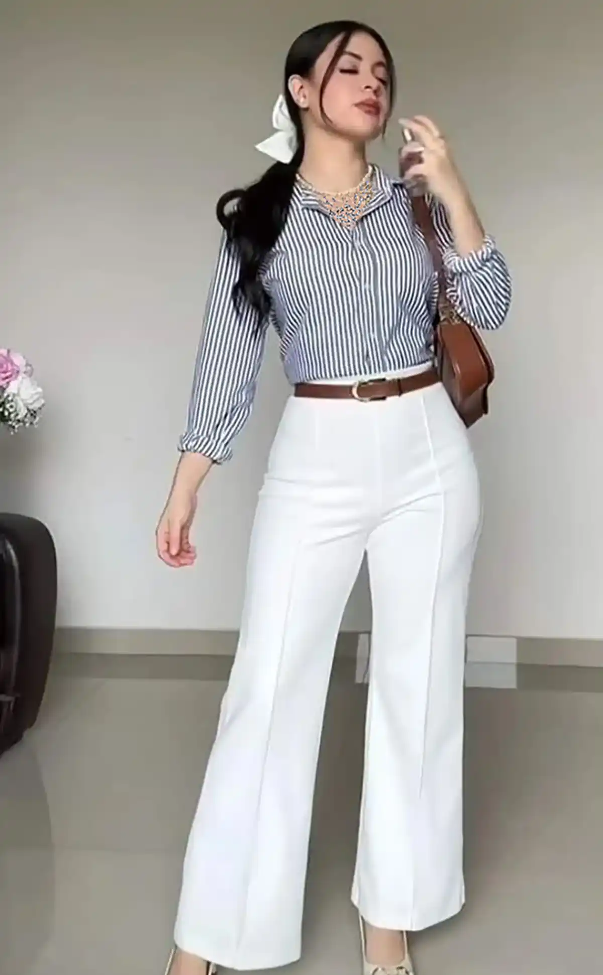 شومیز و شلوار سفید زنانه