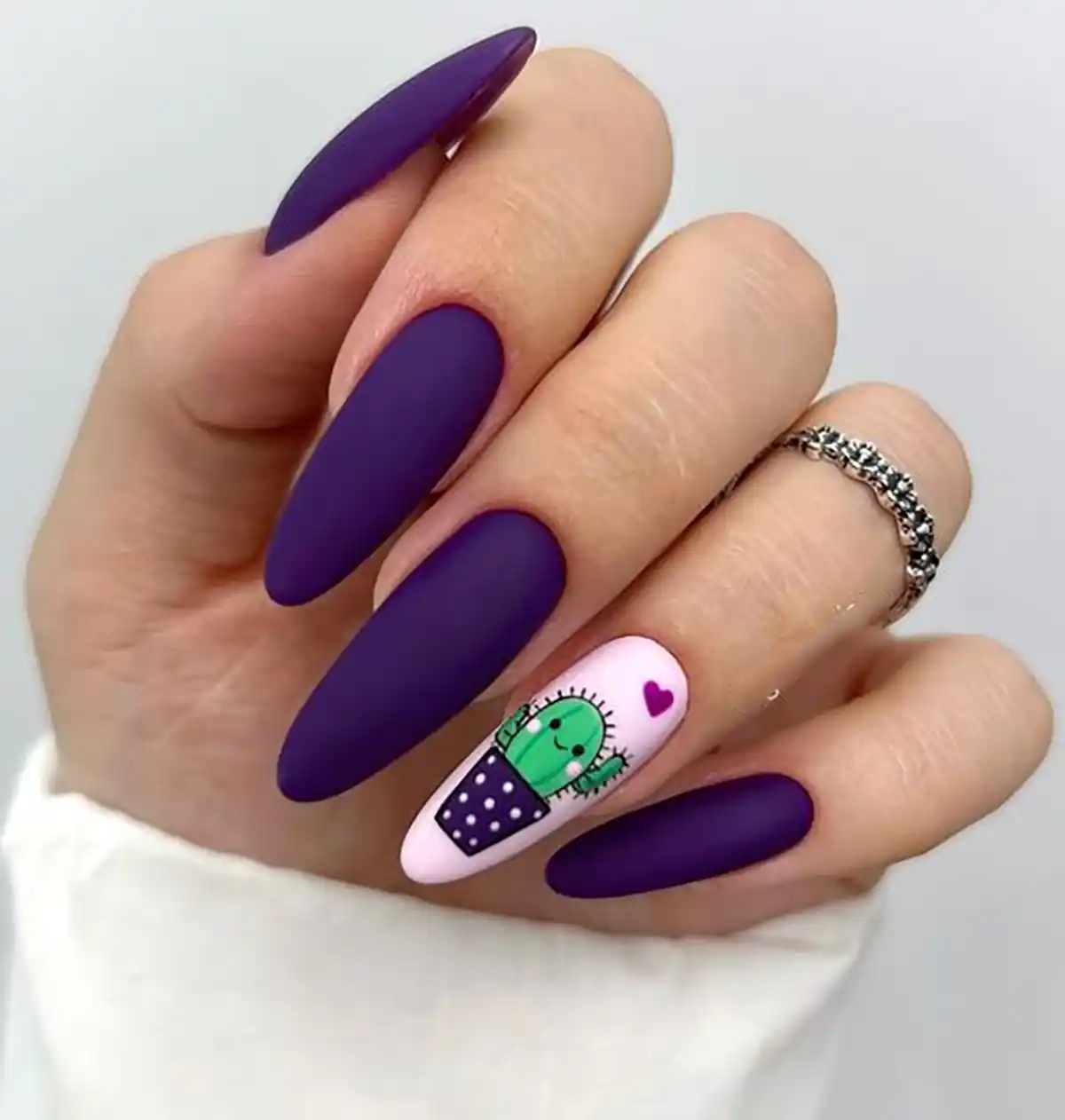 طراحی کاکتوس روی ناخن
