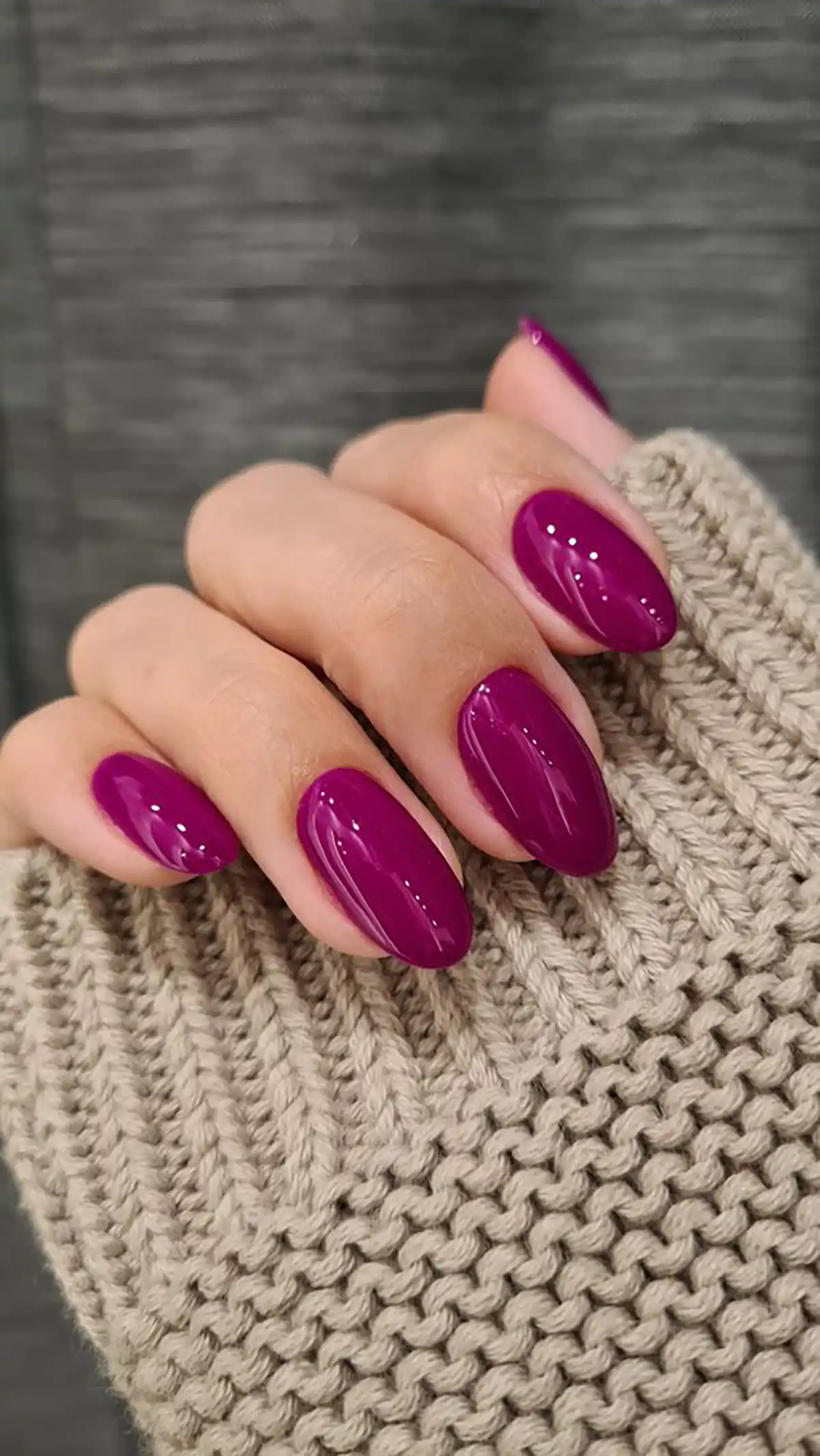 ژلیش ناخن رنگ جیغ