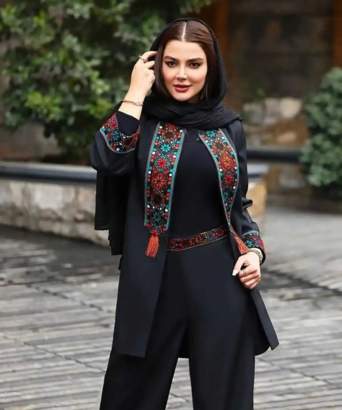 مدل مانتو مجلسی مشکی یونیک