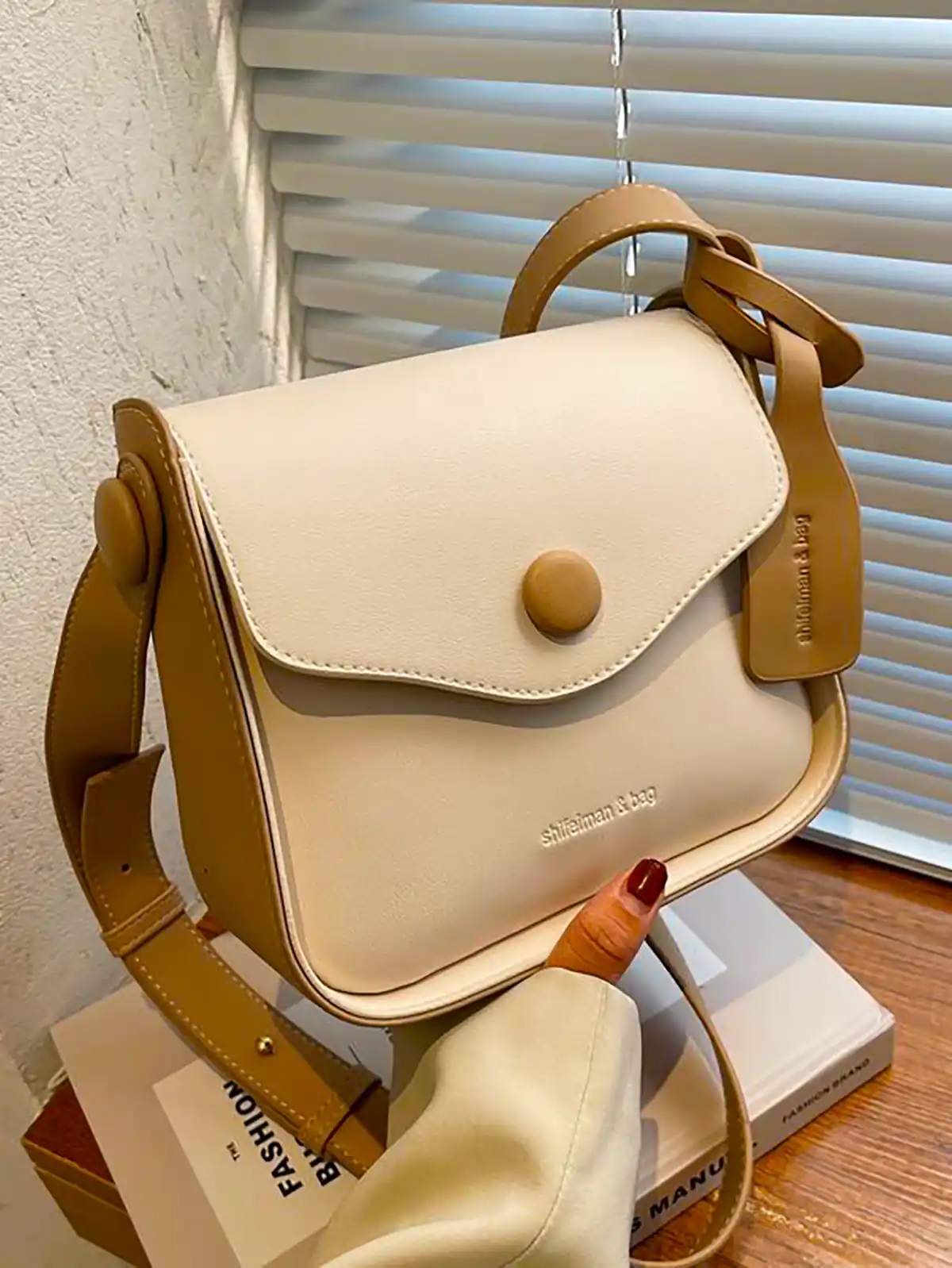 کیف یکطرفه شیک و مدرن