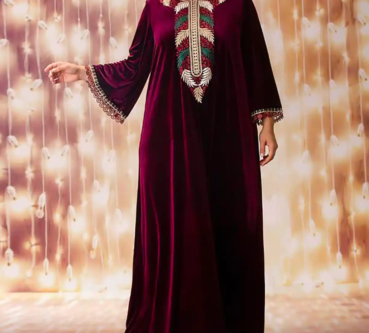پیراهن مخملی متفاوت و خیره‌کننده