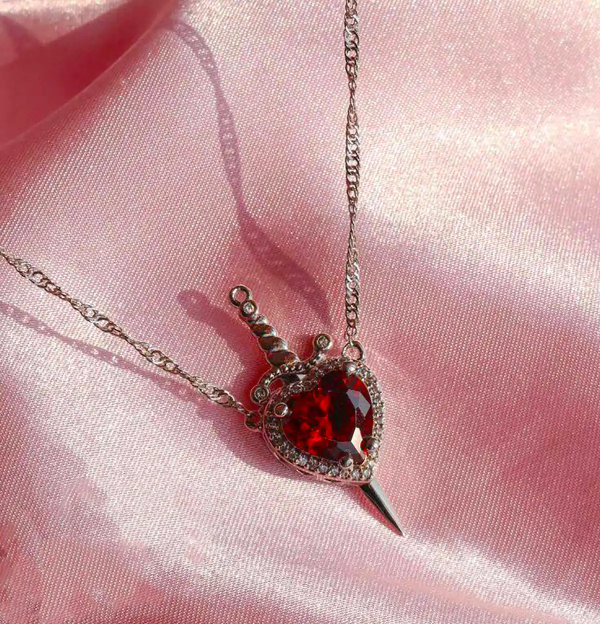 گردنی یاقوت زنانه