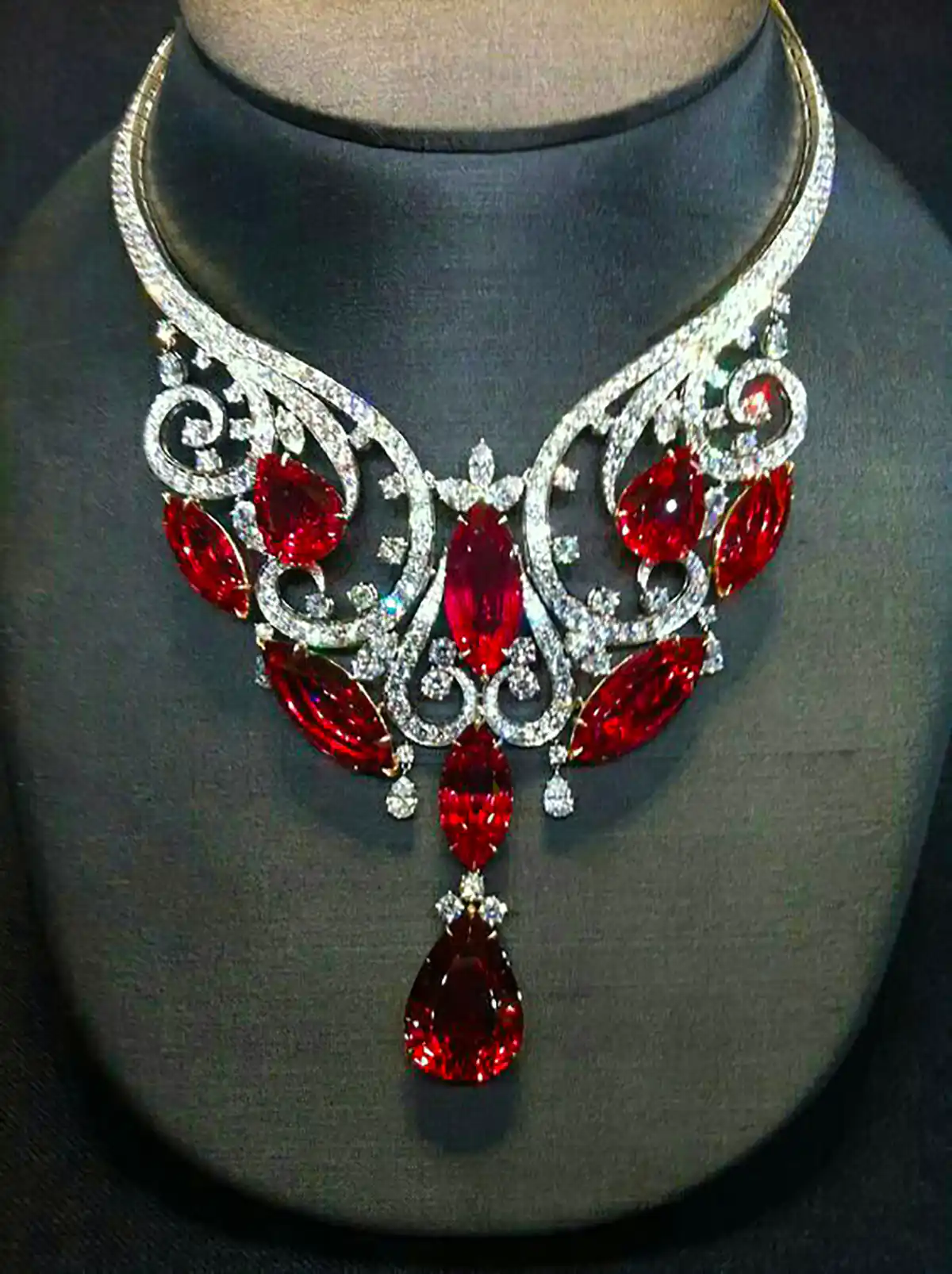 گردنی الماس طلا لوکس