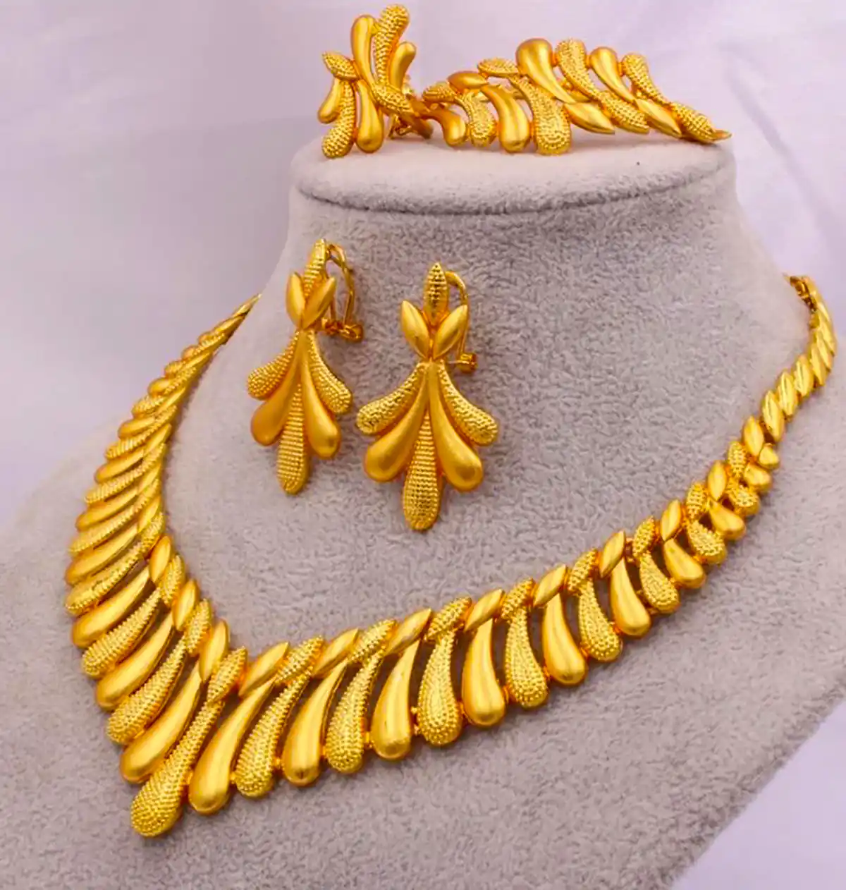 سرویس طلا جدید ترند