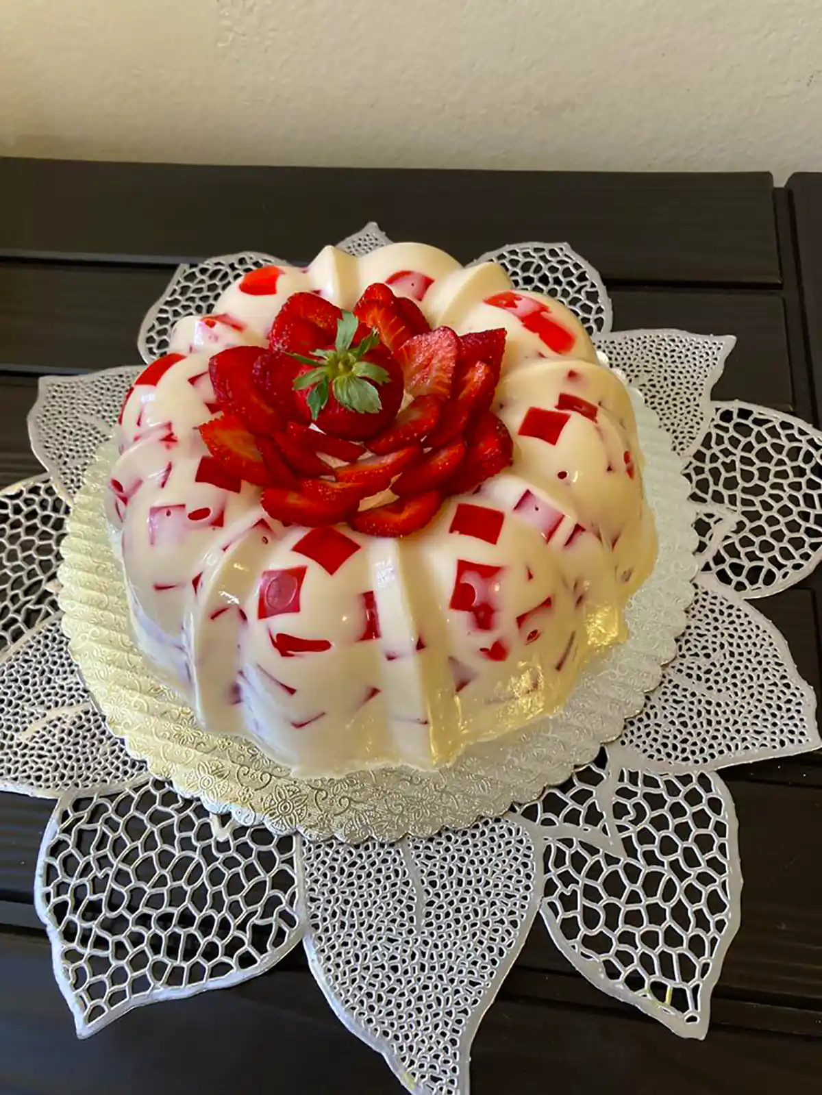 کیک ژله ای تیکه ای