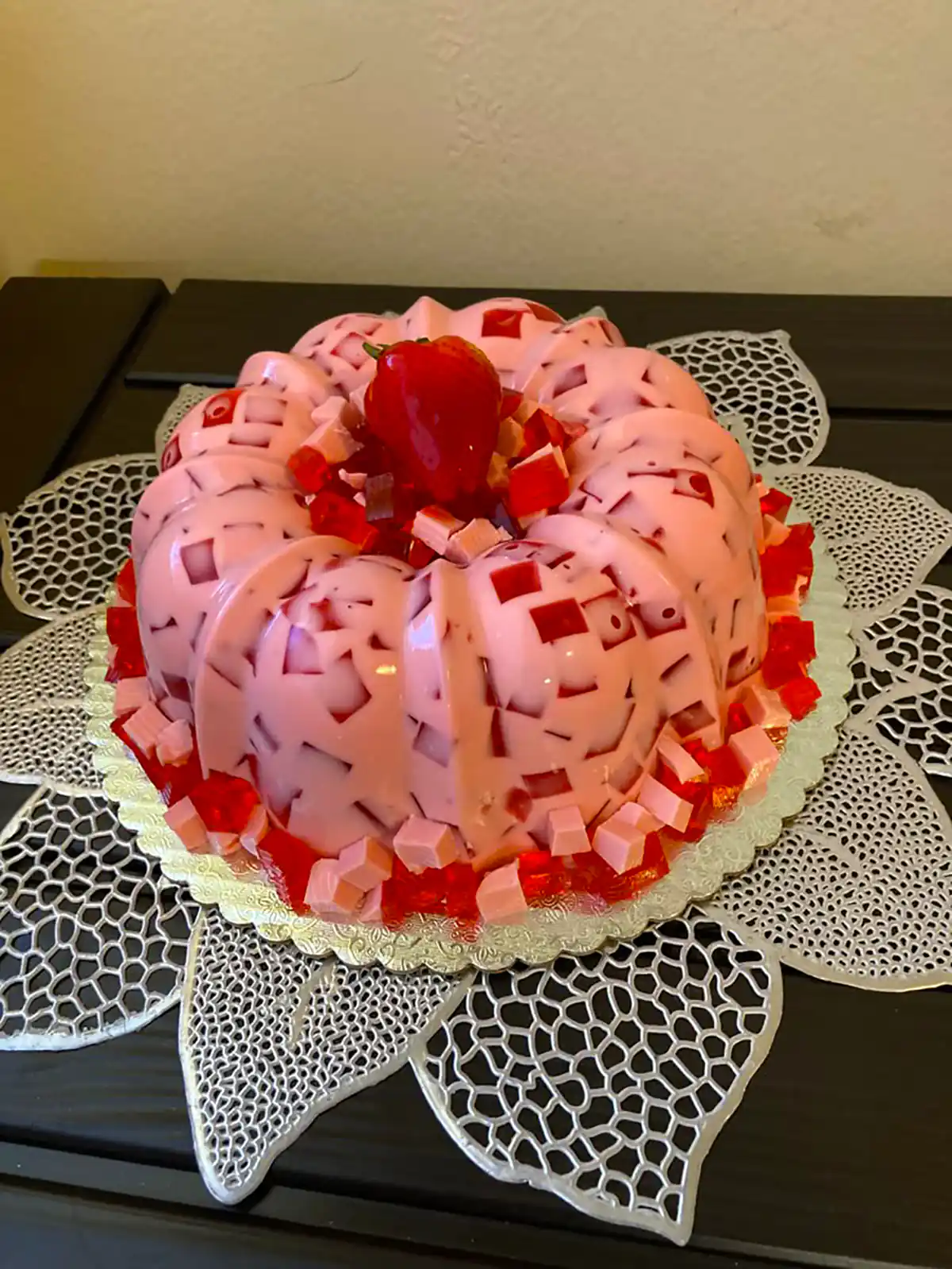 کیک ژله ای تیکه ای