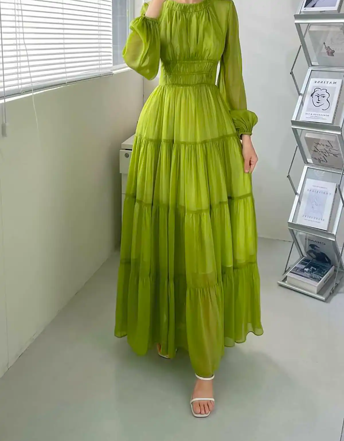 لباس پوشیده زنانه ساده