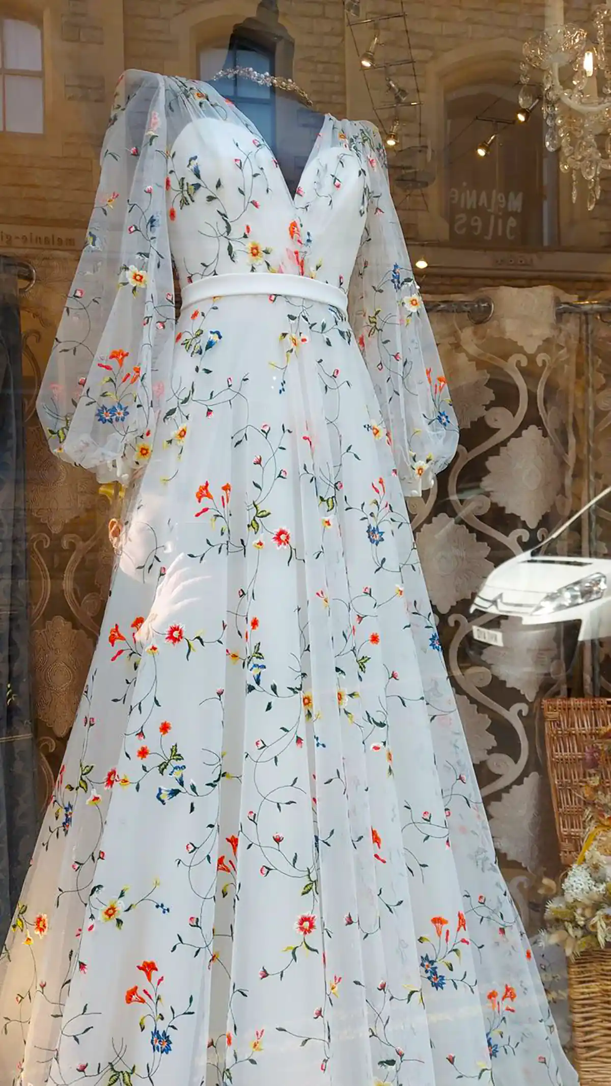 لباس پوشیده زنانه ساده