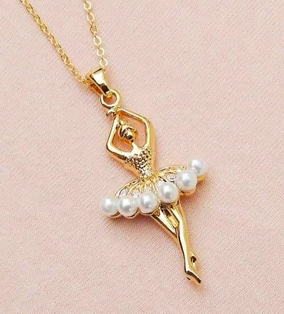 گردن آویز رقص باله