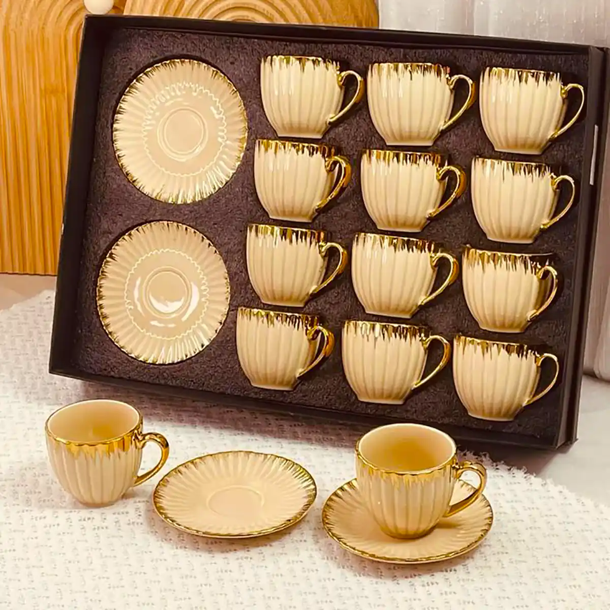 فنجون نعلبکی چینی طرحدار