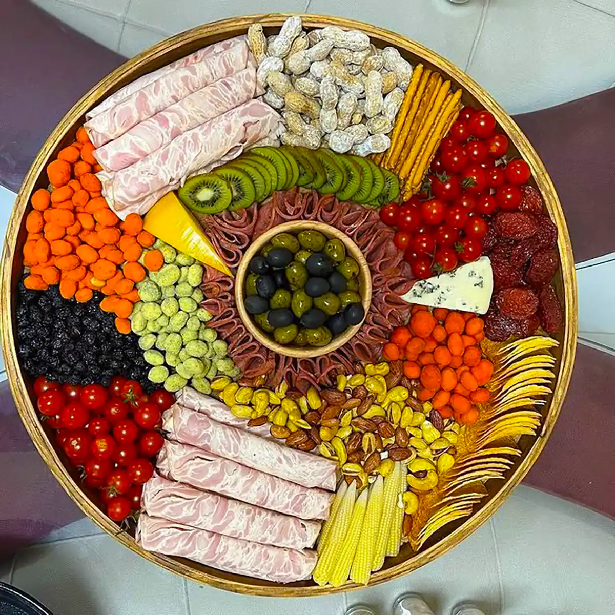 سینی مزه تولد