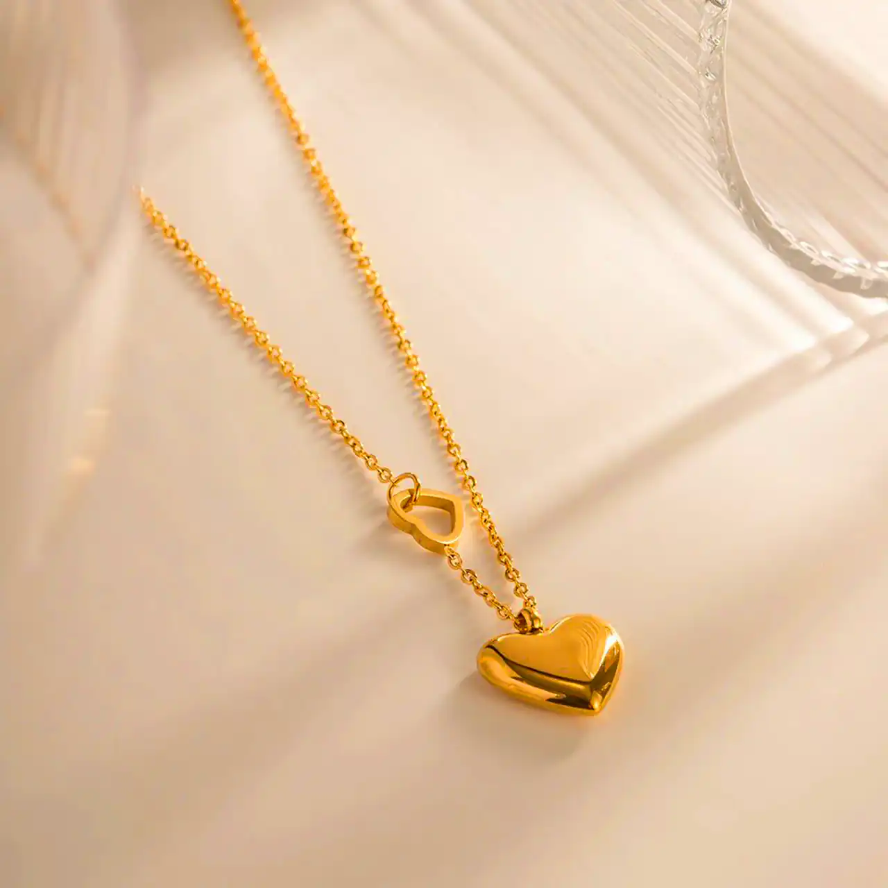 گردن آویز طلا قلبی