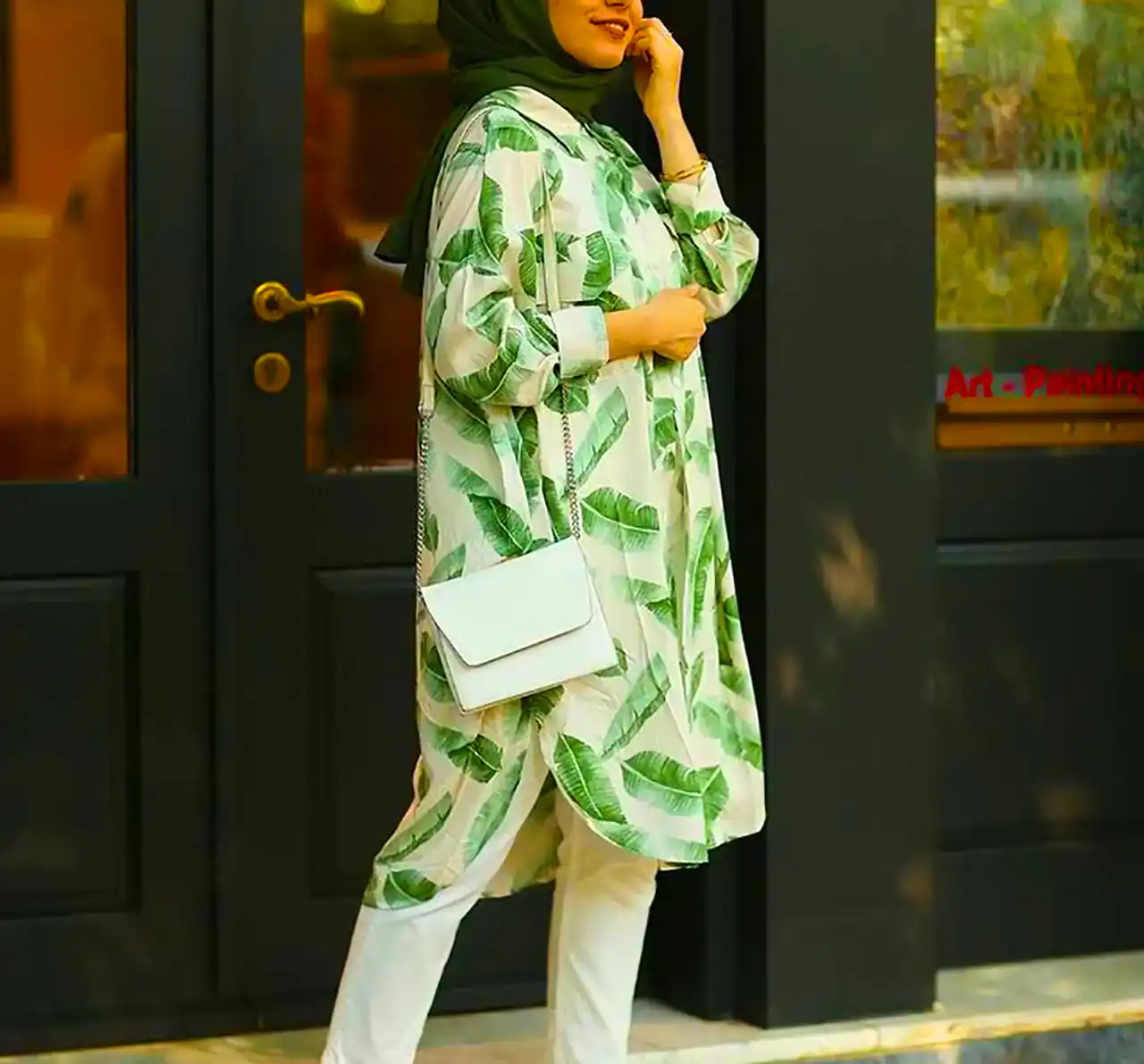 مانتو لاکچری زنانه ۱۴۰۴