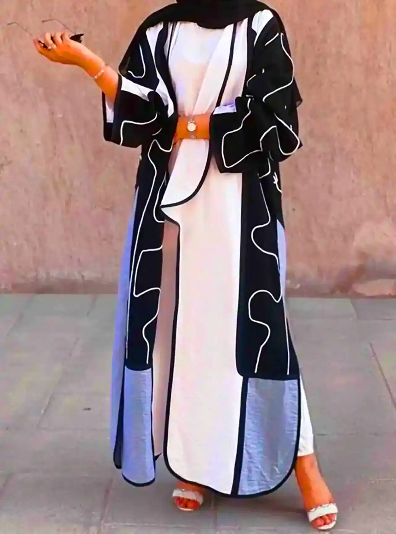 مانتو لاکچری زنانه ۱۴۰۴